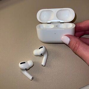 Apple AirPods Pro 1